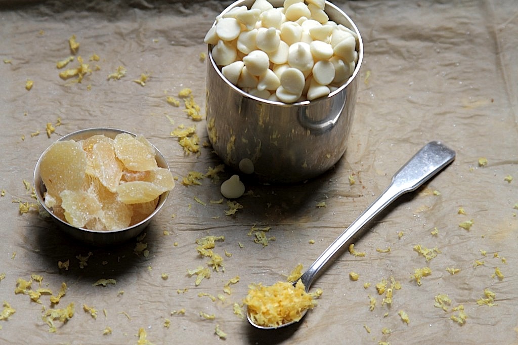 White Chocolate, Lemon, Ginger Blondies