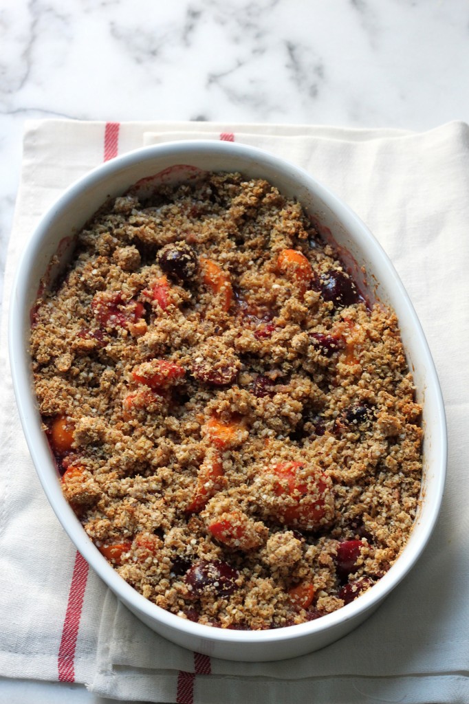 Healthy(ish) Cherry // Apricot Crumble