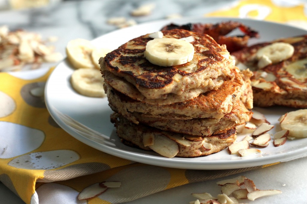 Almond & Ricotta Banana Pancakes 