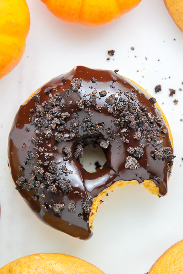 (Baked) Brown Butter Pumpkin Doughnuts with Espresso Chocolate Glaze