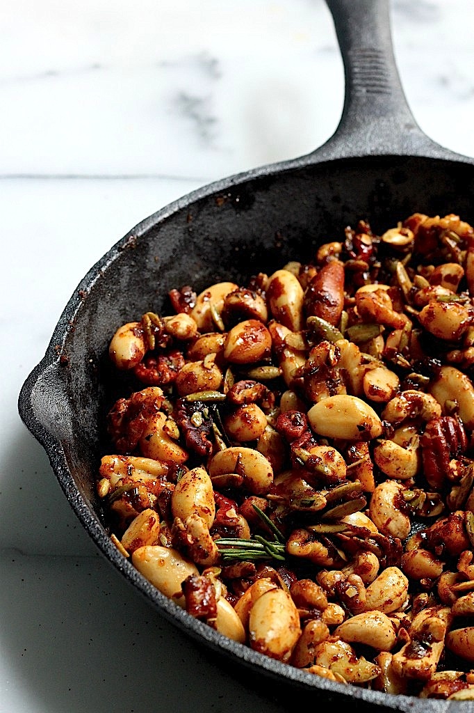 Sweet & Spicy Mixed Nuts