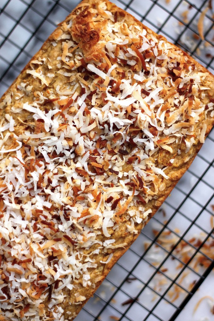 (Vegan) Tropical Carrot Coconut Snack Cake