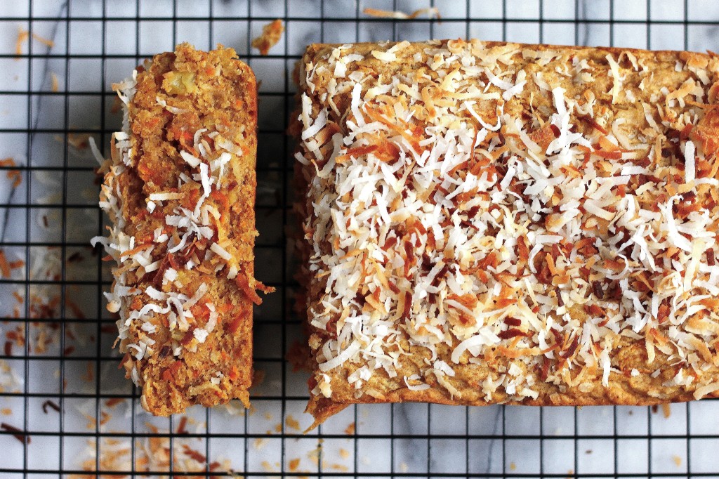 (Vegan) Tropical Carrot Coconut Snack Cake