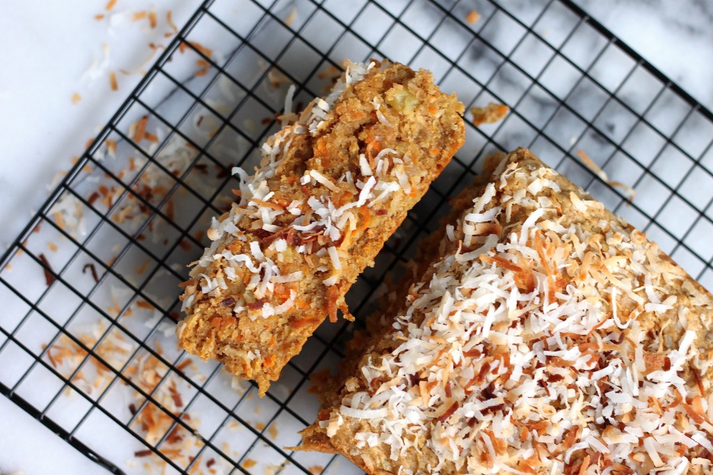 (Vegan) Tropical Carrot Coconut Snack Cake