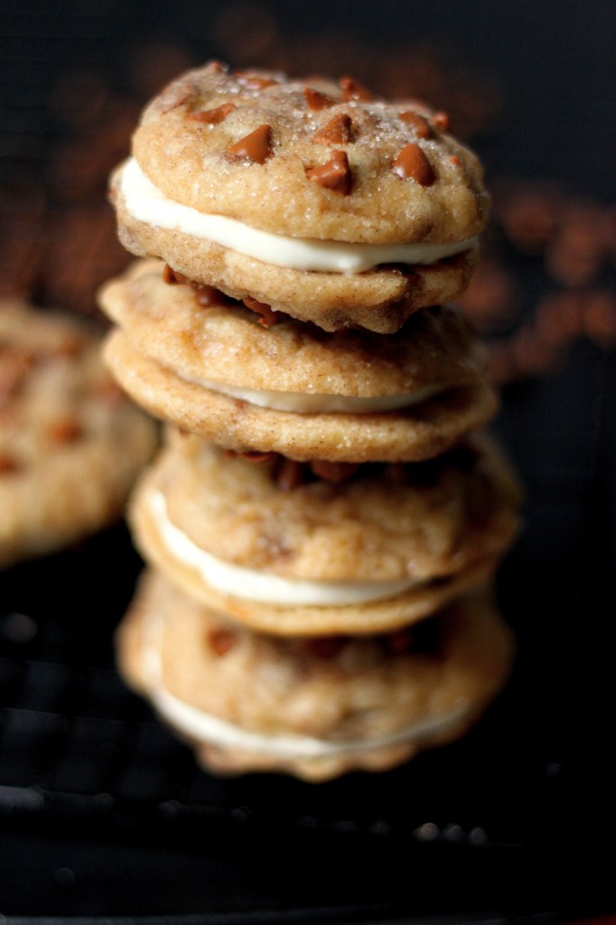 Cinnamon Chip Snickerdoodle Cheesecake Cookie Sandwiches