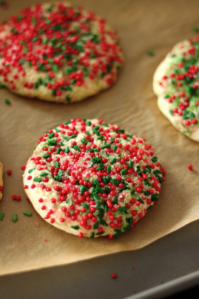 Holiday Confetti Cheesecake Cookies