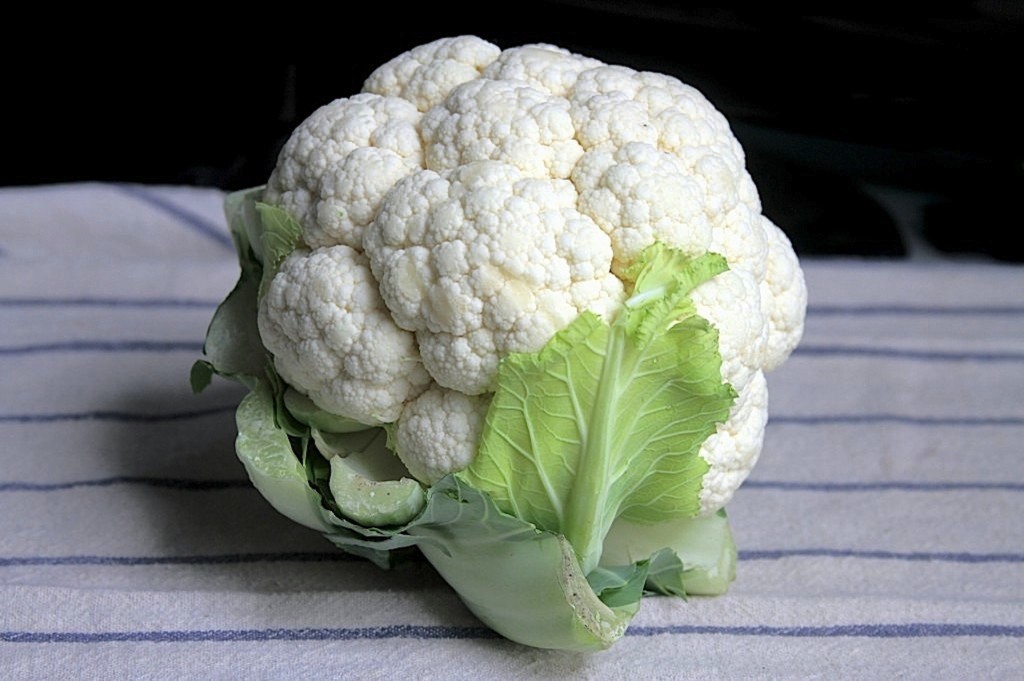 Roasted Cauliflower Pasta with Anchovy Garlic Sauce