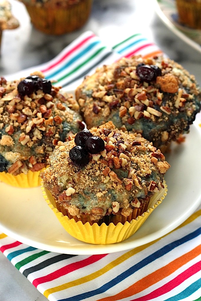 Greek Yogurt Blueberry Crumble Muffins