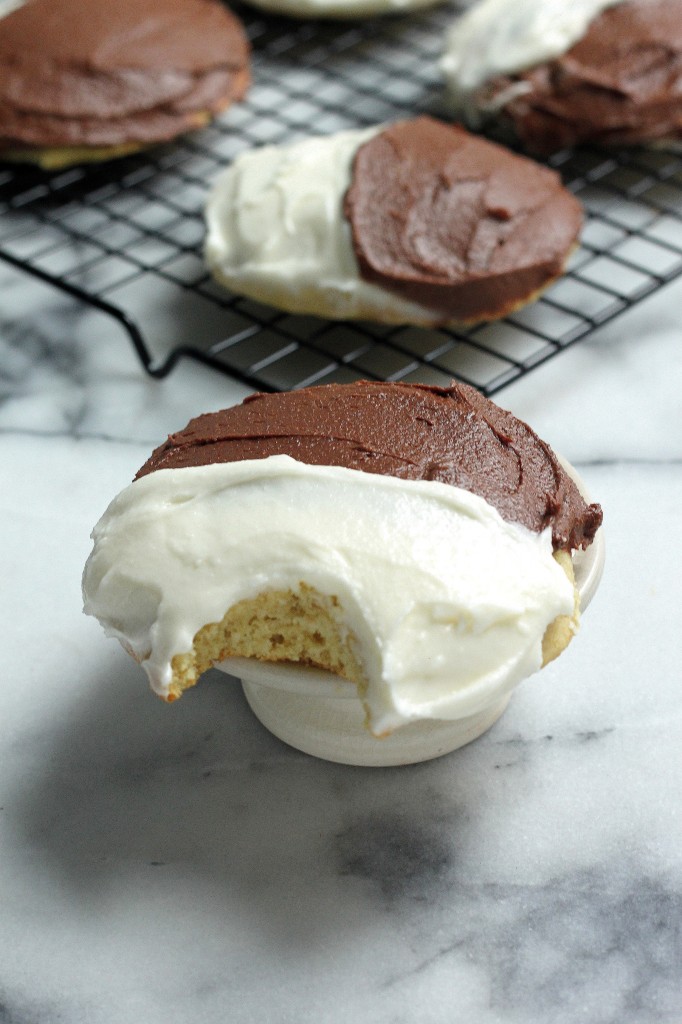 Black and White Cake Cookies