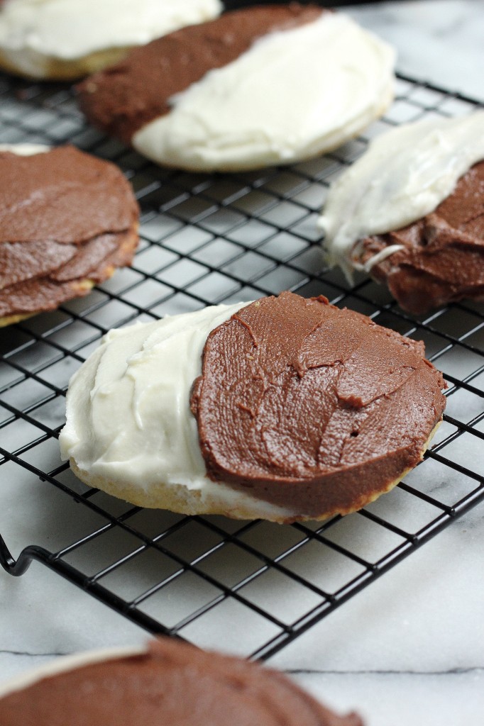 Black and White Cake Cookies