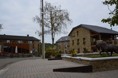 rochehaut-sur-semois (80)