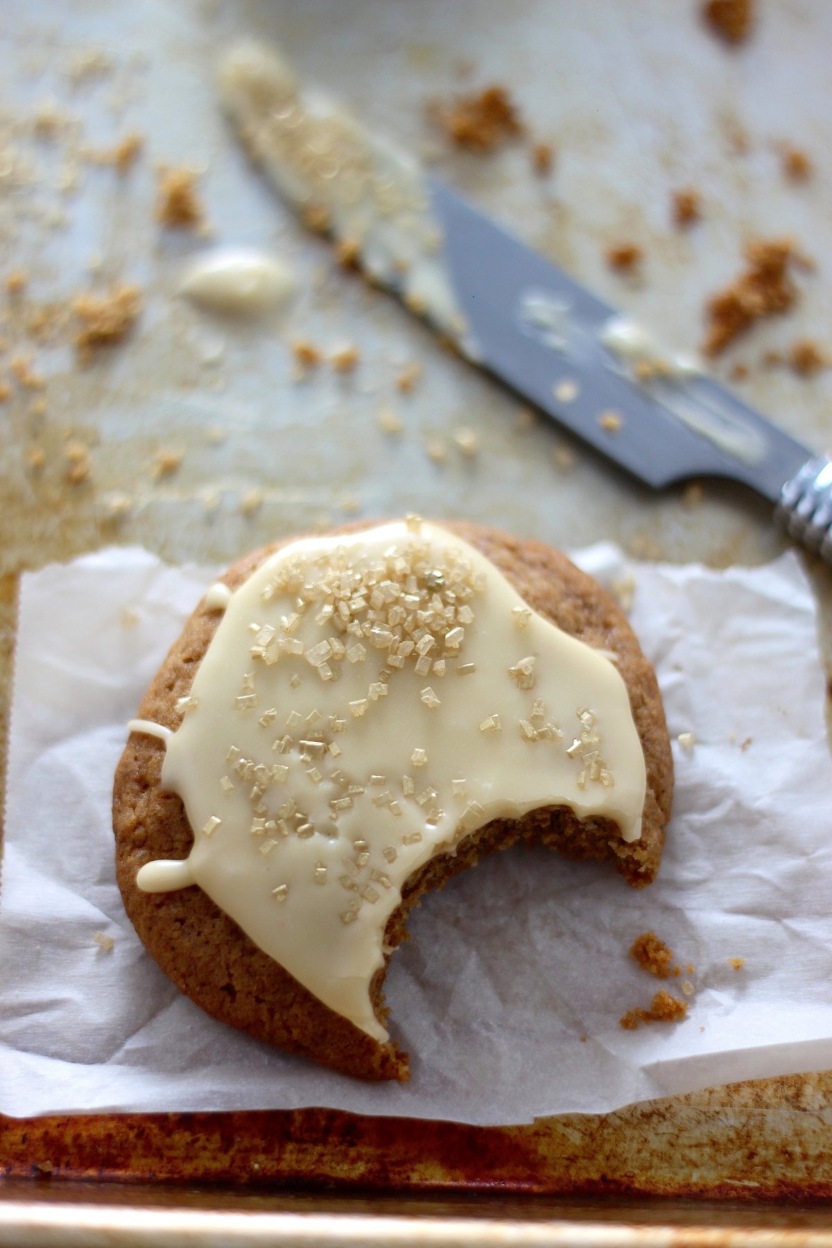 Eggnog Frosted Gingerbread Cookies