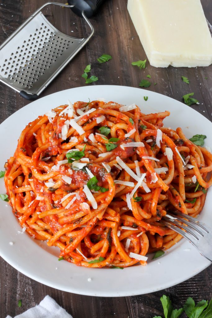 Sunday Suppers: One-Pan Bucatini Fra Diavolo