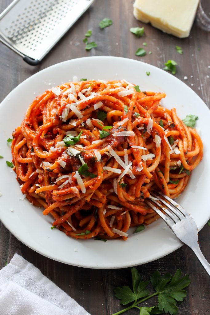 Sunday Suppers: One-Pan Bucatini Fra Diavolo