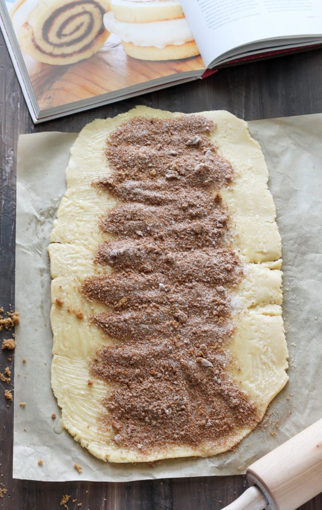Cinnamon Roll Ice Cream Sandwiches