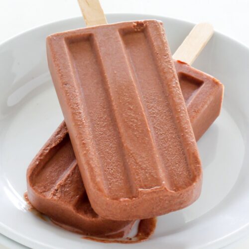 Healthy Greek Yogurt Chocolate Fudge Pops
