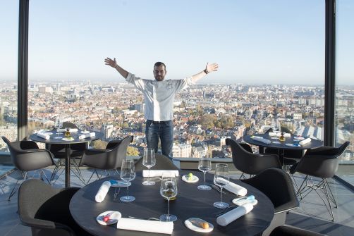 C'est ce que j'appelle un lunch avec vue ! Crédit photo : La Villa in the Sky