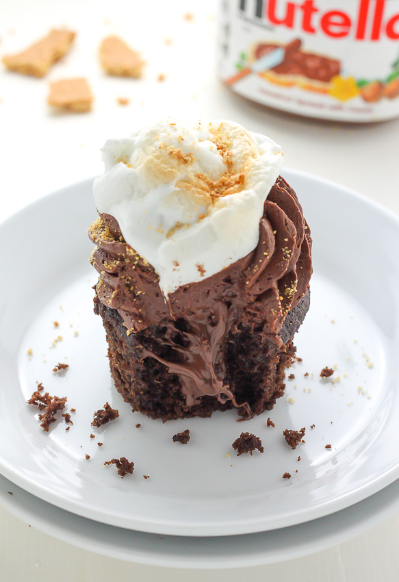 Nutella Stuffed S'mores Cupcakes - omg these are so decadent!