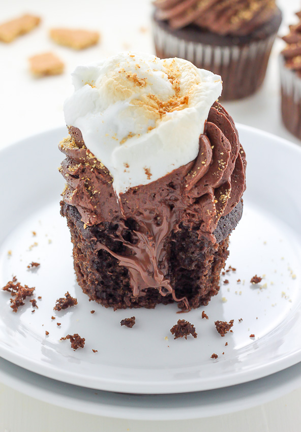 Nutella Stuffed S'mores Cupcakes - omg these are so decadent!