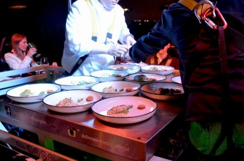 dinner-in-the-sky-brussels (23)