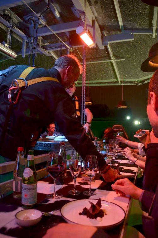 dinner-in-the-sky-brussels (31)