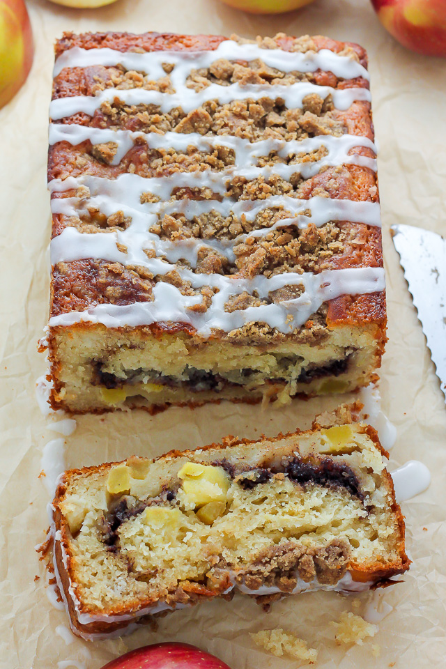 Cinnamon Swirl Apple Crumb Cake