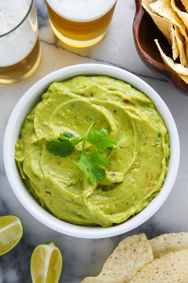 Creamy Avocado Dip ready in just 5 minutes! Healthy, hearty, and SO delicious!