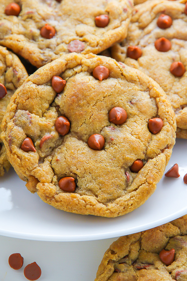 Finally! A pumpkin cookie with the perfect texture. Crispy edges, soft and chewy centers, and plenty of gooey cinnamon chips. Bake these today!!!