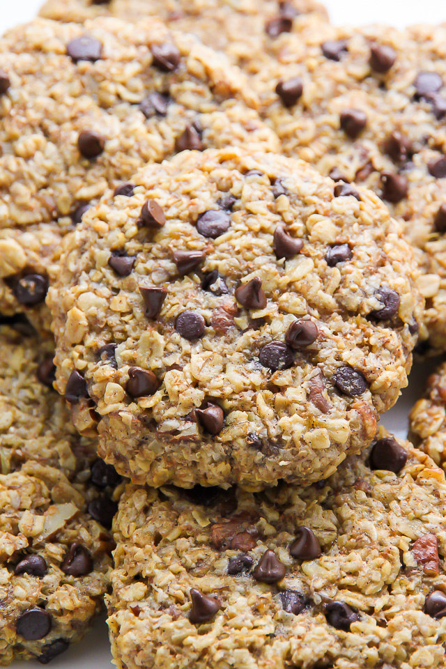 Cookies that taste like banana bread AND are healthy enough for breakfast!