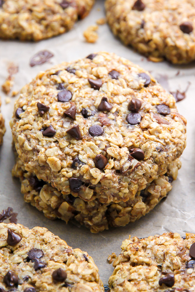 Cookies that taste like banana bread AND are healthy enough for breakfast!