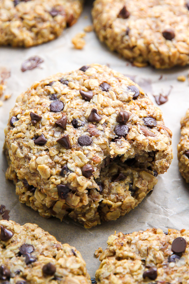 Cookies that taste like banana bread AND are healthy enough for breakfast!