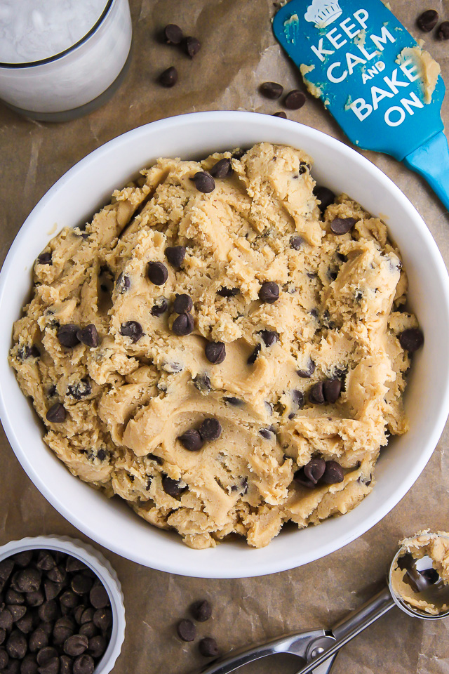 Vegan chocolate chip cookie dough in a white bowl.