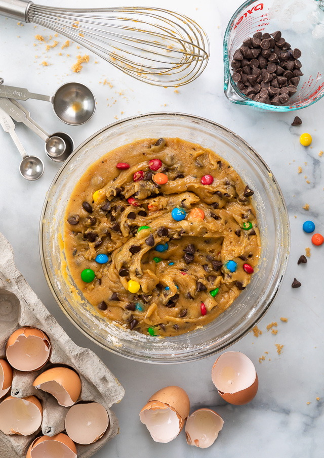These thick and chewy Brown Butter M&M Blondies are irresistible! An easy cookie bar that's loaded with chocolate chips and M&M candies. Loved by kids and adults, this blondie recipe is always a crowd pleaser!