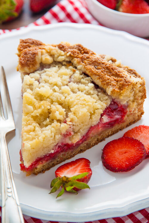 Moist and buttery strawberry crumb cake topped with sweet vanilla glaze!