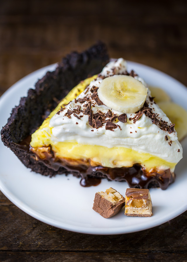 An easy no-bake recipe for Black-Bottom Banana Cream Pie!