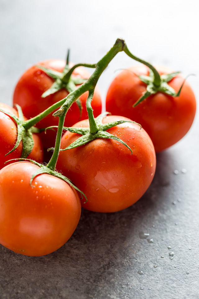 This 20-Minute Chicken Bruschetta Quinoa Salad is the perfect Summer meal!