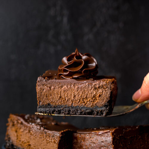 These easy chocolate cheesecake bars are so decadent and a chocolate lovers dream come true!