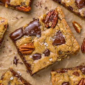 Bourbon Pecan Blondies