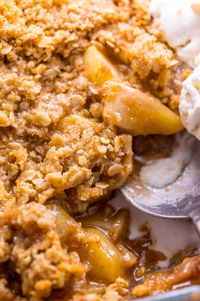 Chai Spice Apple Crisp