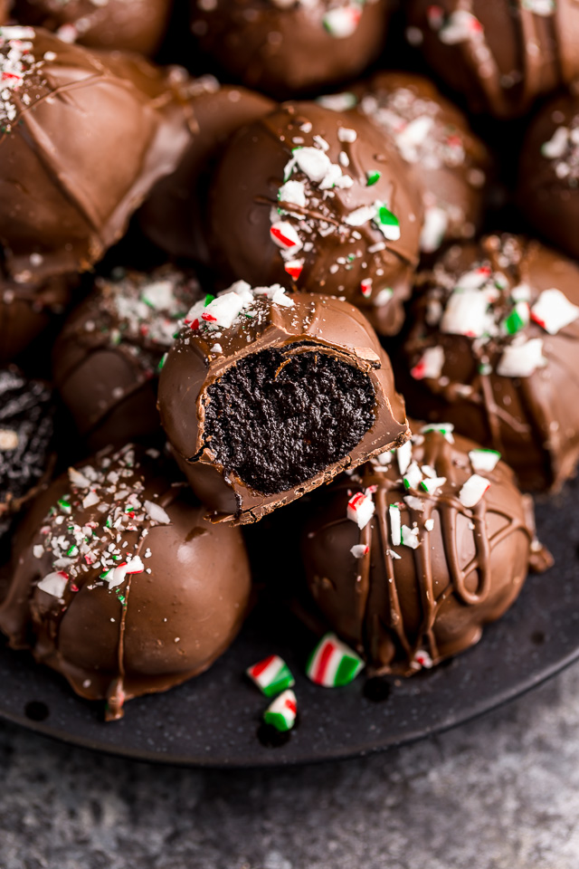 Peppermint Oreo Truffles