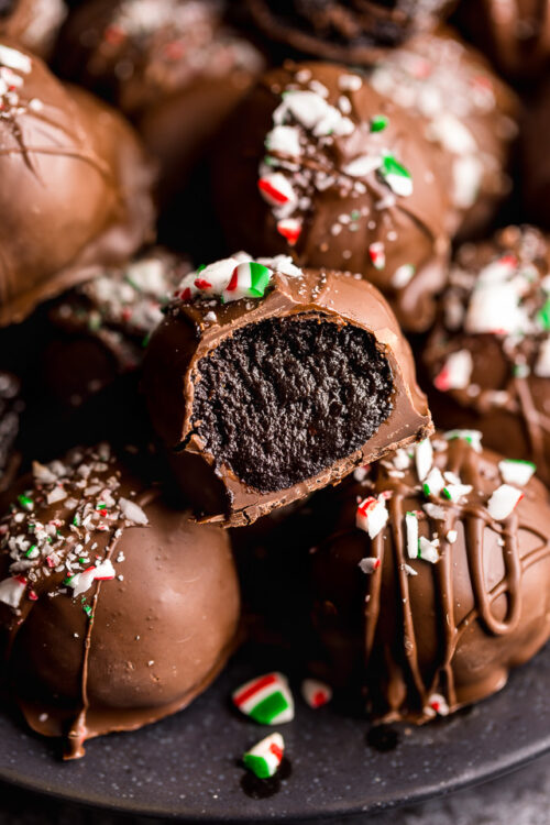 Peppermint Oreo Truffles
