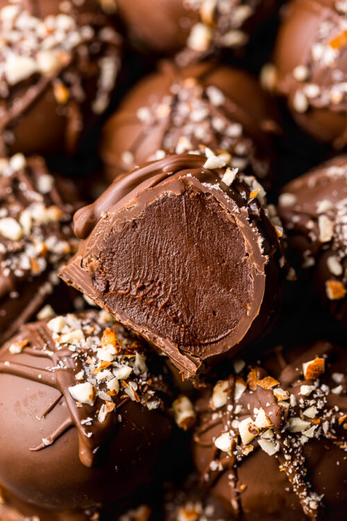 Almond Amaretto Truffles