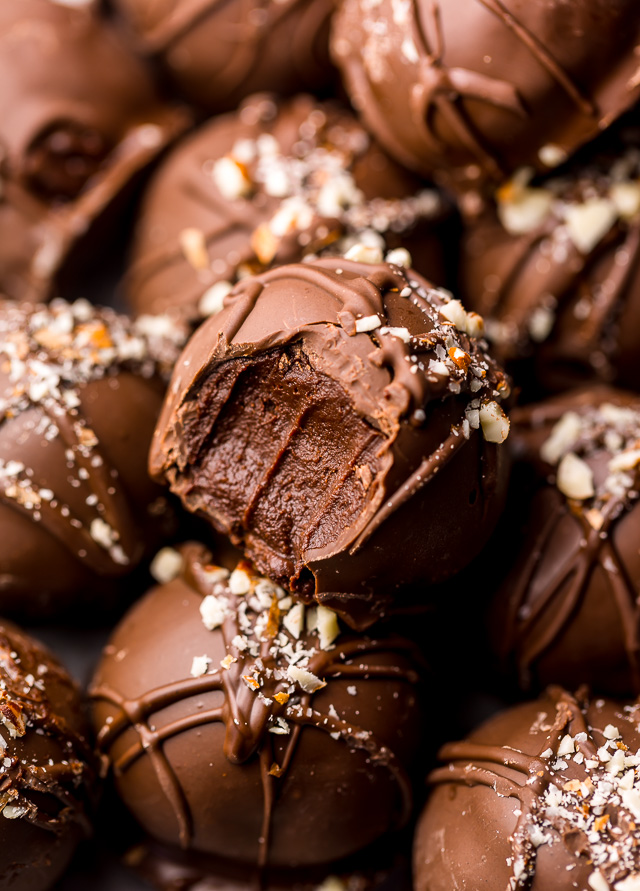 Almond Amaretto Truffles