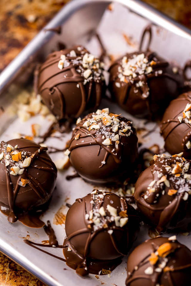 Almond Amaretto Truffles