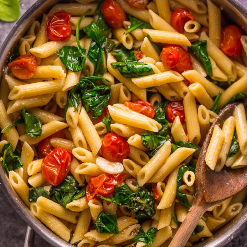 Easy Tomato and Spinach Pasta