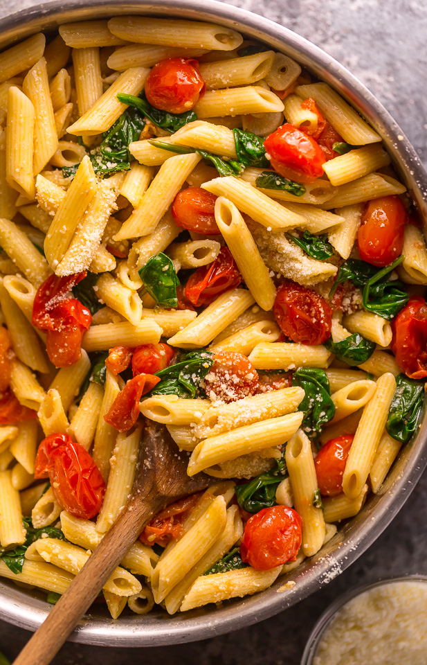 Easy Tomato and Spinach Pasta 123456 (1 of 1)