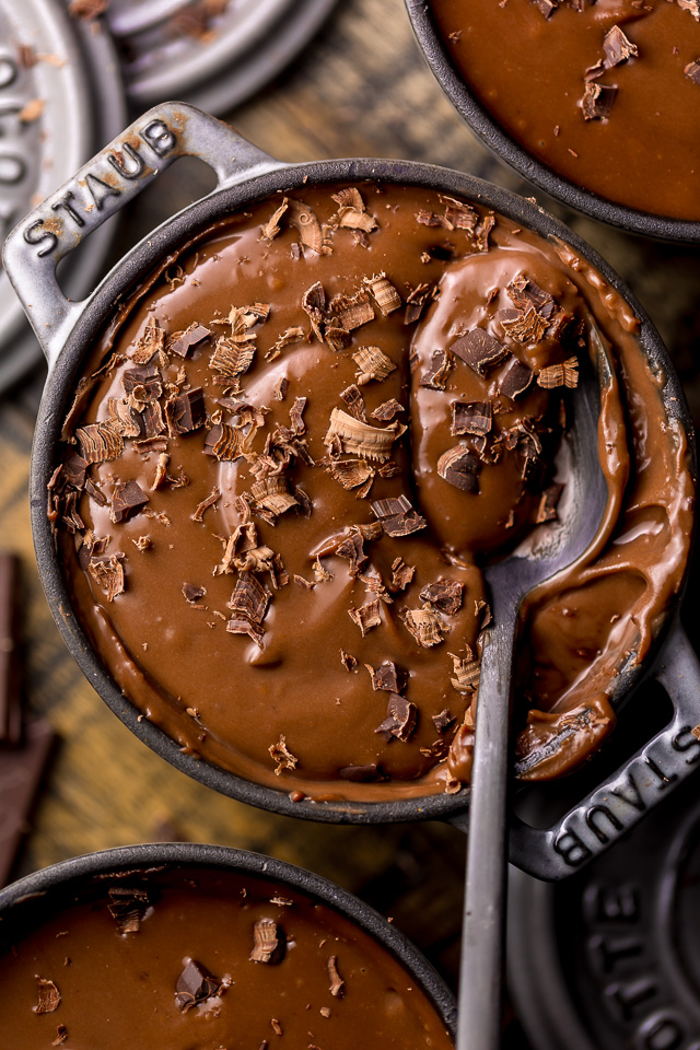 Baileys Irish Cream Chocolate Pudding is thick, creamy, and utterly decadent! The perfect make-ahead dessert to celebrate St. Patrick's Day! To serve, spoon into small serving dishes and top the individual servings with shaved chocolate! #BaileysIrishCreamChocolatePudding #ChocolatePudding #Pudding #IrishCream #Chocolate #Pudding