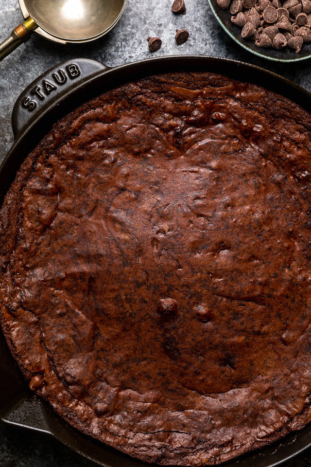 These Easy Skillet Brownies are gooey, fudgy, and so decadent! Made with cocoa powder, melted chocolate, and chocolate chips, these fudgy brownies are definitely for chocolate lovers only! Serve warm, with a few giant scoops of vanilla ice cream on top!