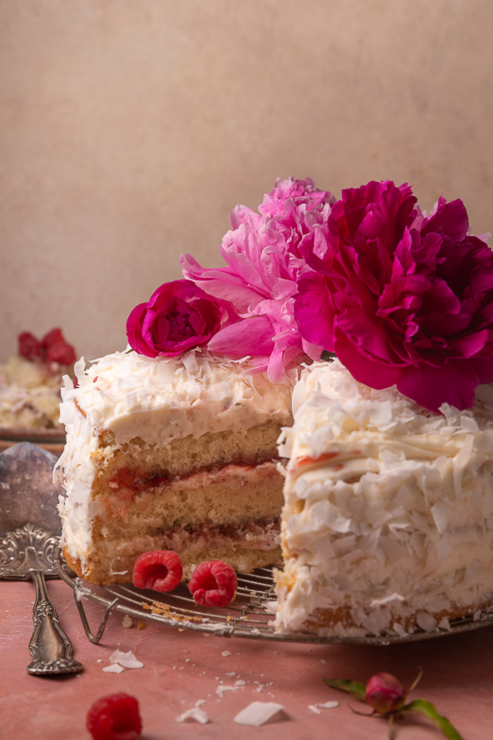 17 absolutely stunning birthday cake recipes that are perfect for almost any occasion!